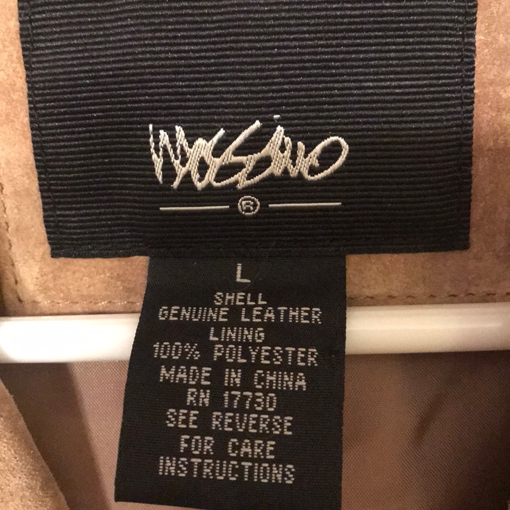 Leather jacket - Picture 3 of 3